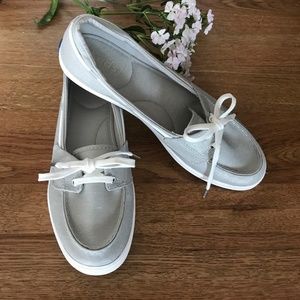 Keds Glimmer Canvas Sneakers. Grey. Size 9
